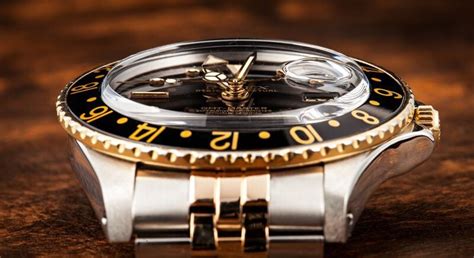 what is rolex glass made of